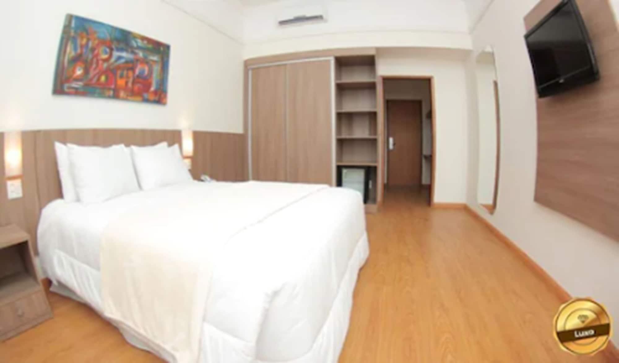 Premier Parc Hotel Жуиз де Фора Екстериор снимка