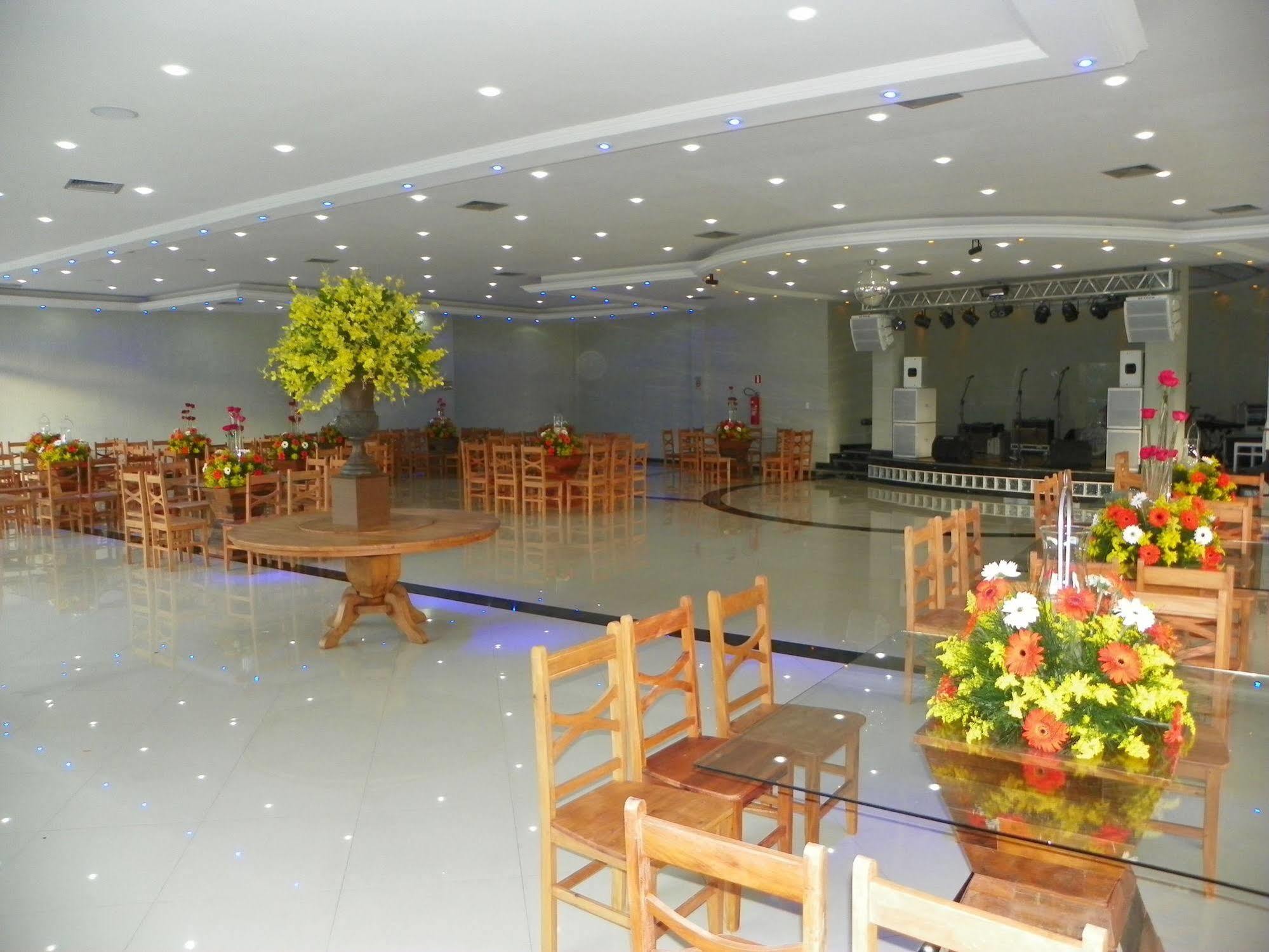Premier Parc Hotel Жуиз де Фора Екстериор снимка