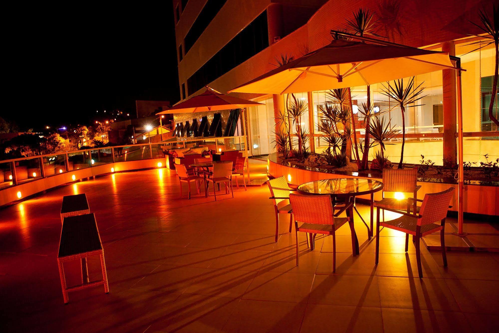 Premier Parc Hotel Жуиз де Фора Екстериор снимка